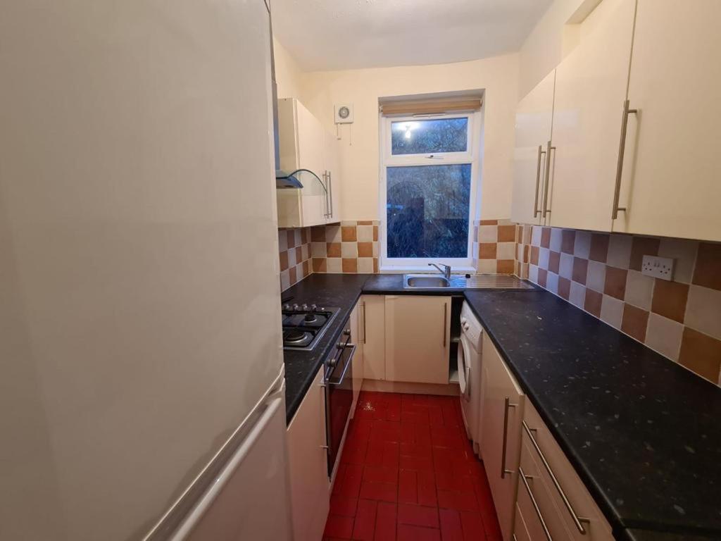 Budget Double En-Suite Bedroom Sheffield Ngoại thất bức ảnh